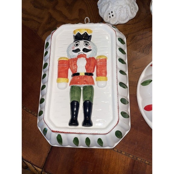 Set Of 3 Vintage Christmas Ceramic Hanging Molds, Santa Claus, Nutcracker, Tree - Picture 11 of 13